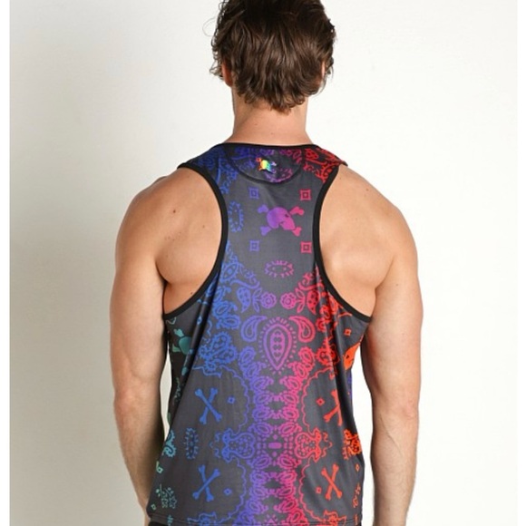Skull & Bones LMTD Edition 2023 Print
Rainbow Bandana Racerback Tank Size XL - Picture 2 of 6